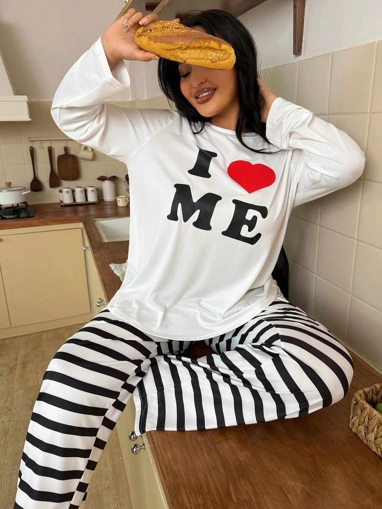 

Женский пижамный комплект I Love Me с принтом-надписью и полосками, с длинными рукавами и круглым вырезом, для дома и отдыха