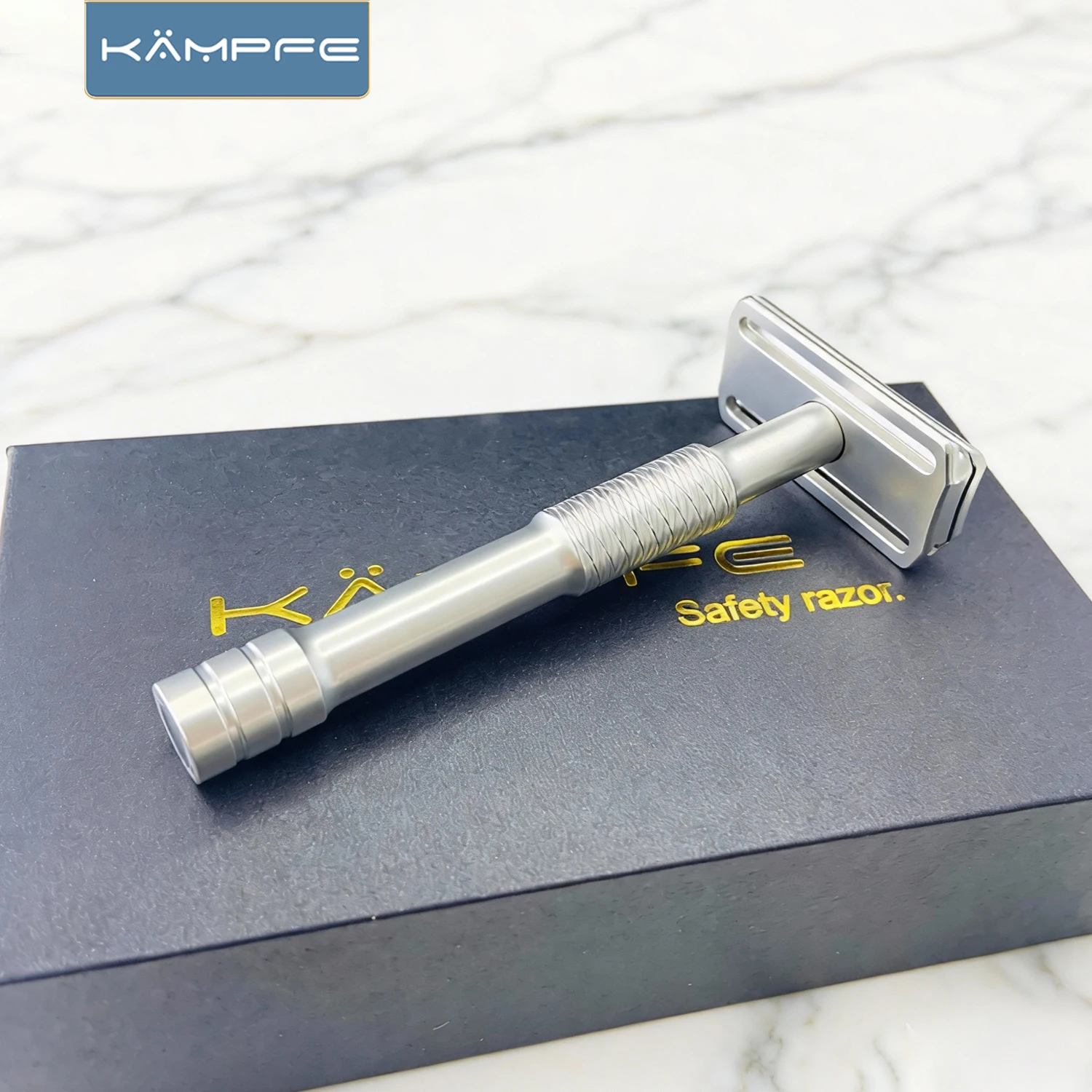 

Ручная безопасная бритва для обработки алюминия Kampfe Double Edge Classic Safety с 5 запасными лезвиями