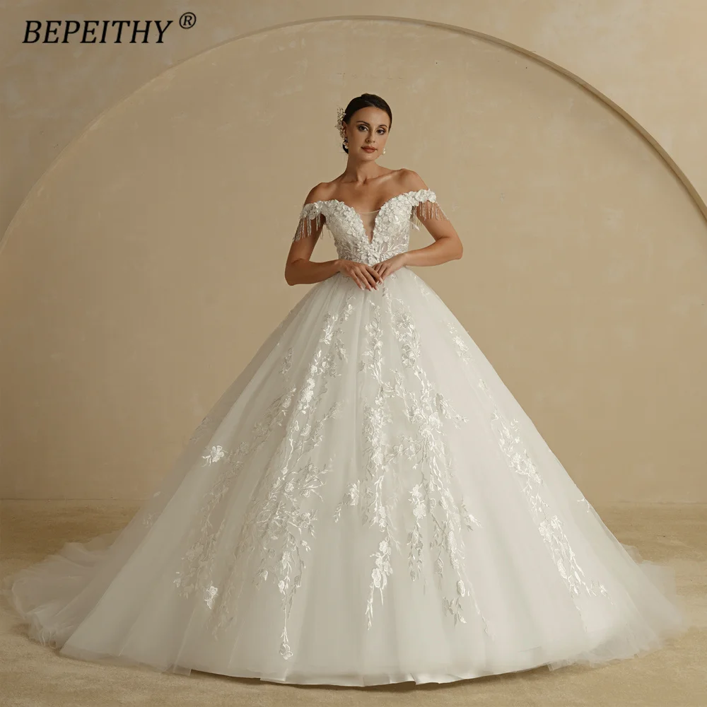 BEPEITHY Customized Off Shoulder Sleeveless Flore Princess Wedding Gown 2022 For Women Cheap Online V Neck Lace Bridal Dresses