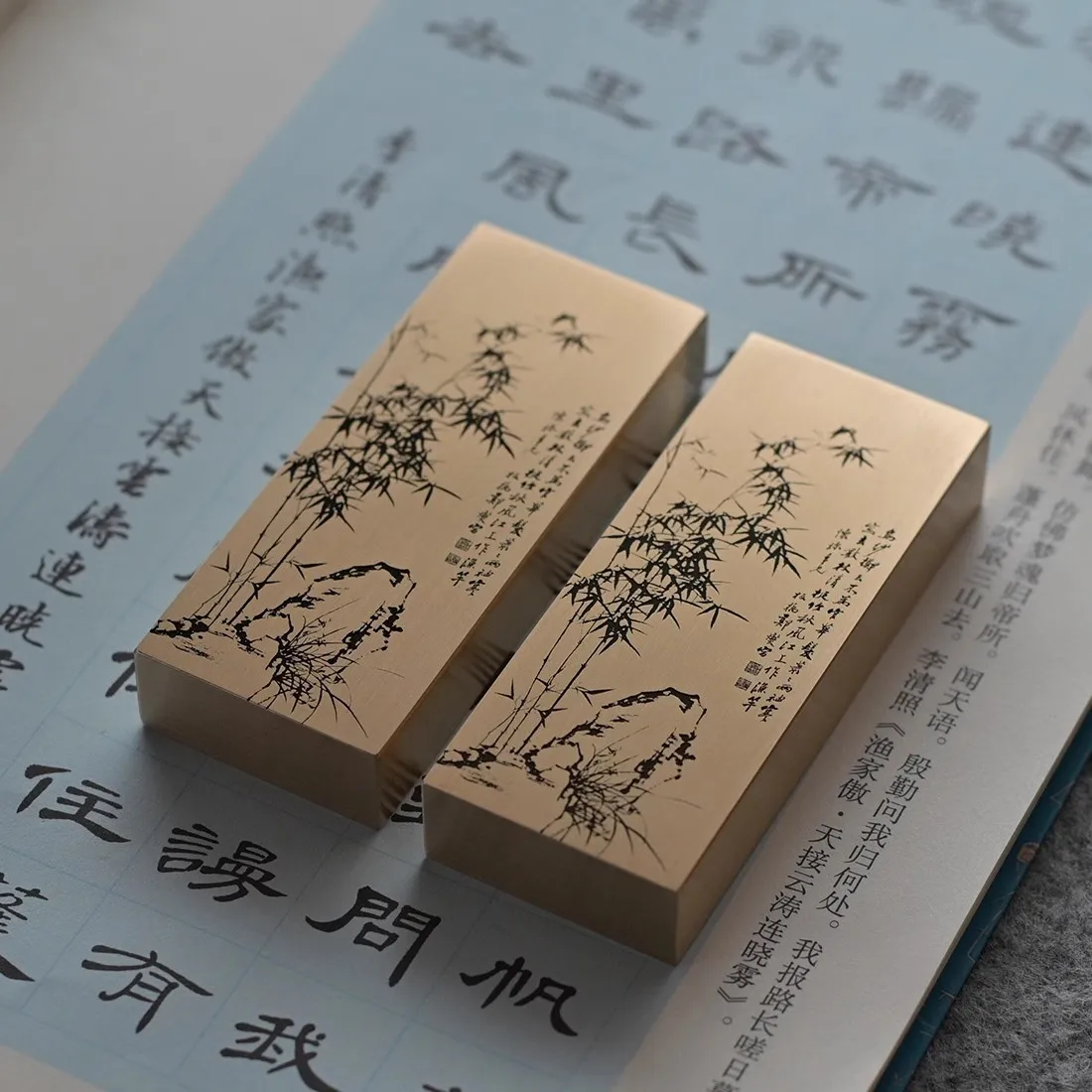 Brass Calligraphy Paperweight - Hand-Engraved Bamboo Crane Dragon Pattern for Writing, Desk Decor
