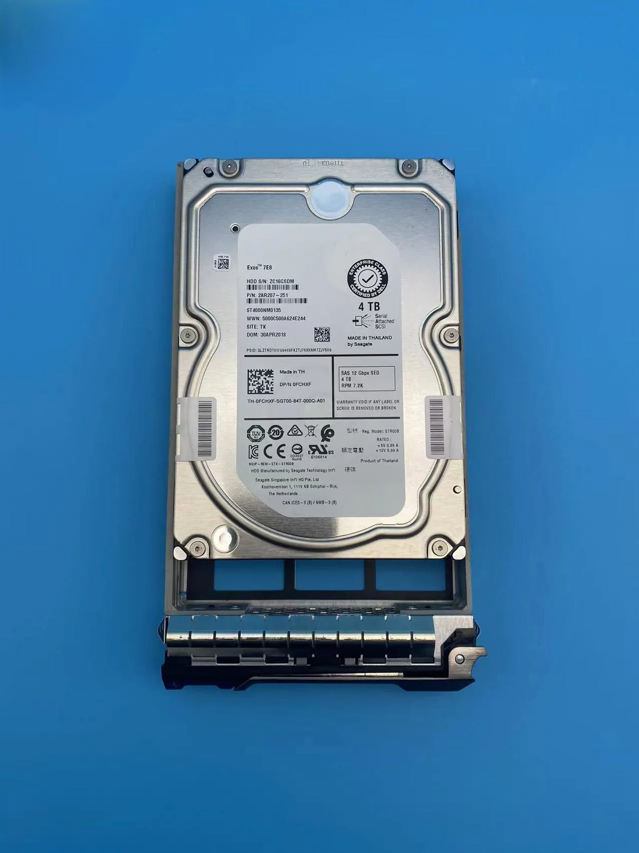 2AR207-251 4TB SAS SSD 2.5 hard disk