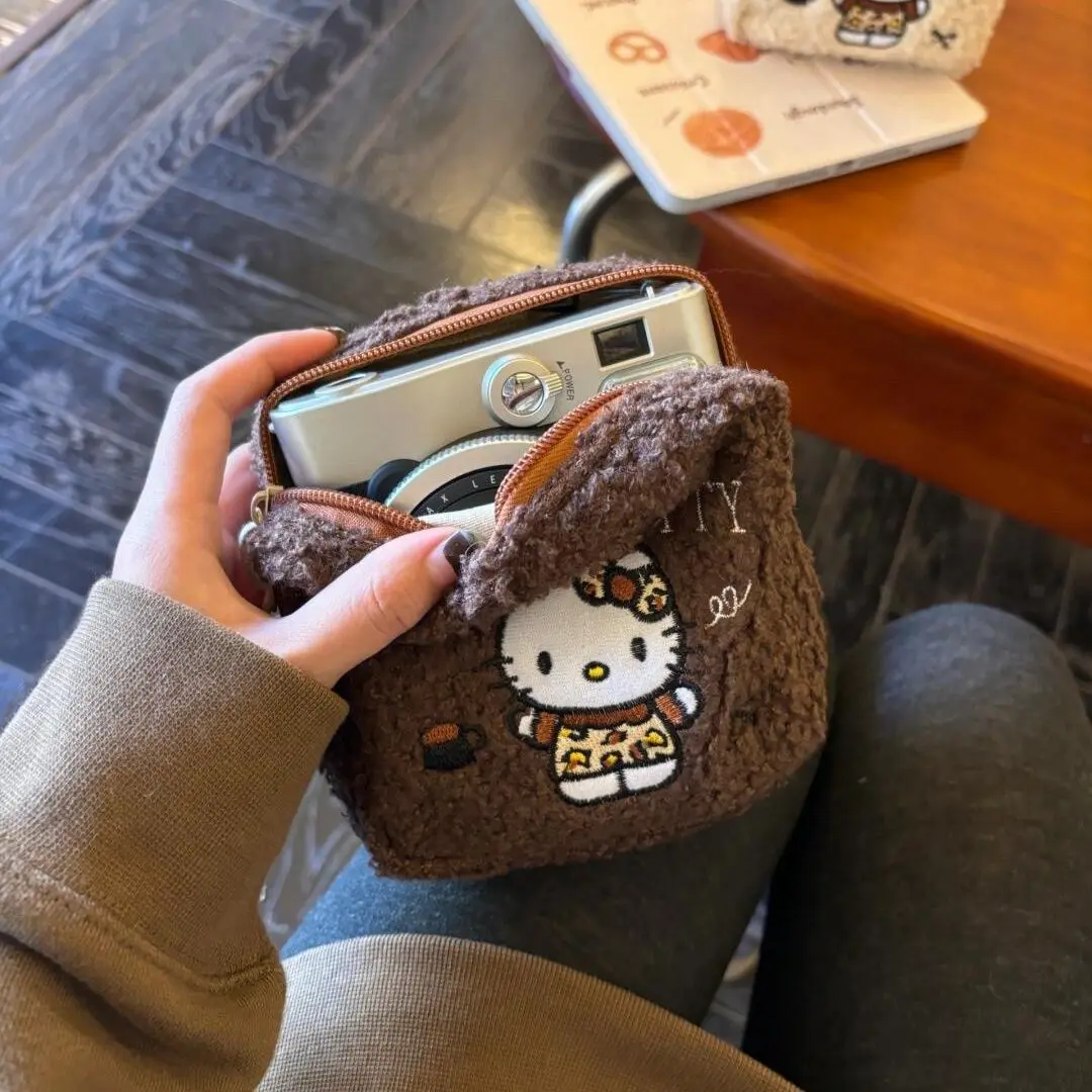 Kawaii hello kitty sacos de armazenamento bonito dos desenhos animados bordado bolsa portátil caso maquiagem viagem saco de maquiagem presente de natal para a menina