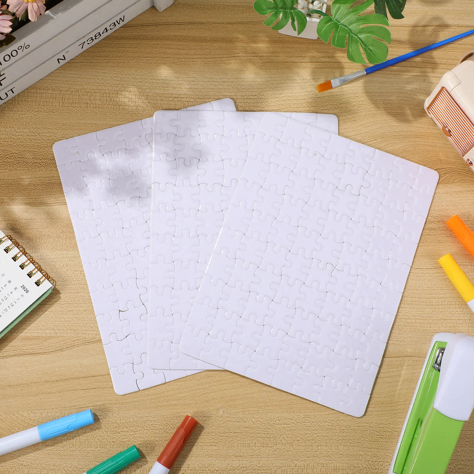 Puzzle Blank White - 白いパズルボード4枚セット。無地のジグソーパズルで、昇華プリントや手作り工作、絵を描くパズルとして、DIYの創造的な家族向けアクティビティやプレゼントに最適。