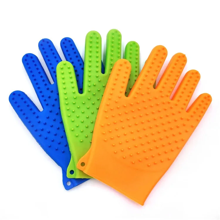 #28 Best Dog Bathing Brushes to Buy In 2026