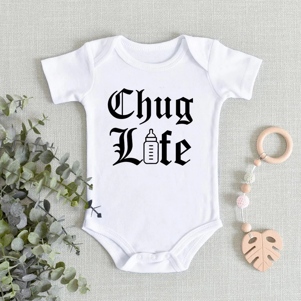 Chug Life Funny Milk Bottle Printed Newborn Baby Bodysuit Short Sleeve Infant Girls Rompers Summer Toddler Boys Ropa Clothes