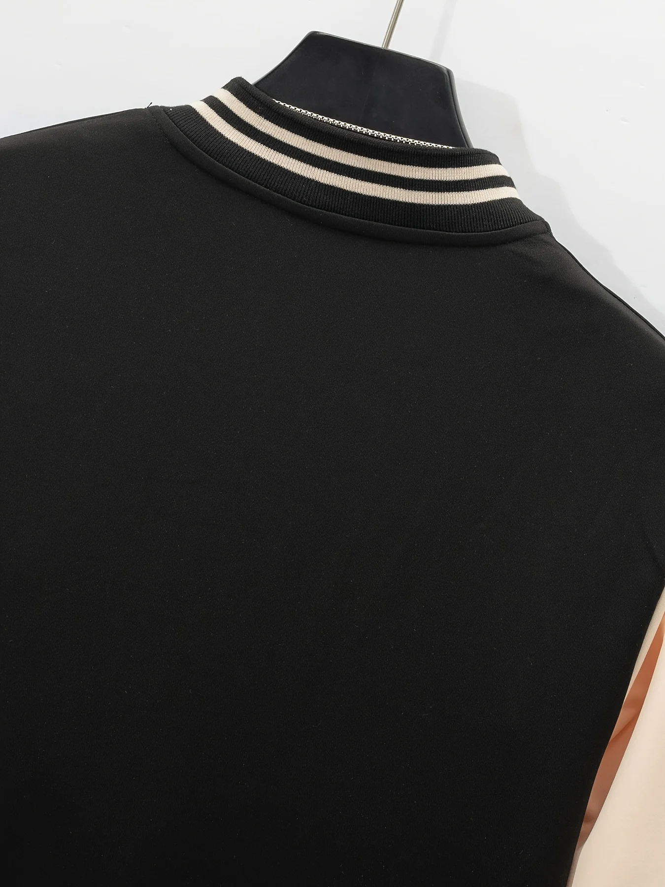 Conjunto de chaqueta y pantalones de béisbol informales de poliéster para hombre, bloque de color, botones con detalle de cinturón para primavera/otoño