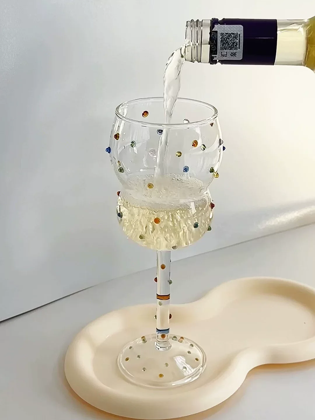 2pcs Creative Artistic Dot Glass Colorful Glass Cocktail Champagne Wine Brandy Mug Cups Borosilicate Dessert Glass