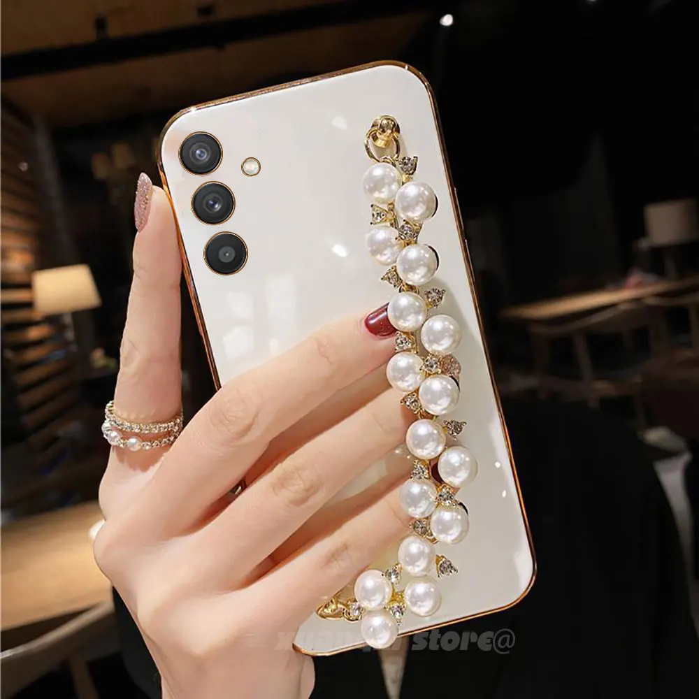 Luxury Pearl Wristband Phone Case For Samsung Galaxy Quantum4 A54 Quantum 4 A 54 Soft Silicone Protective Back Cover