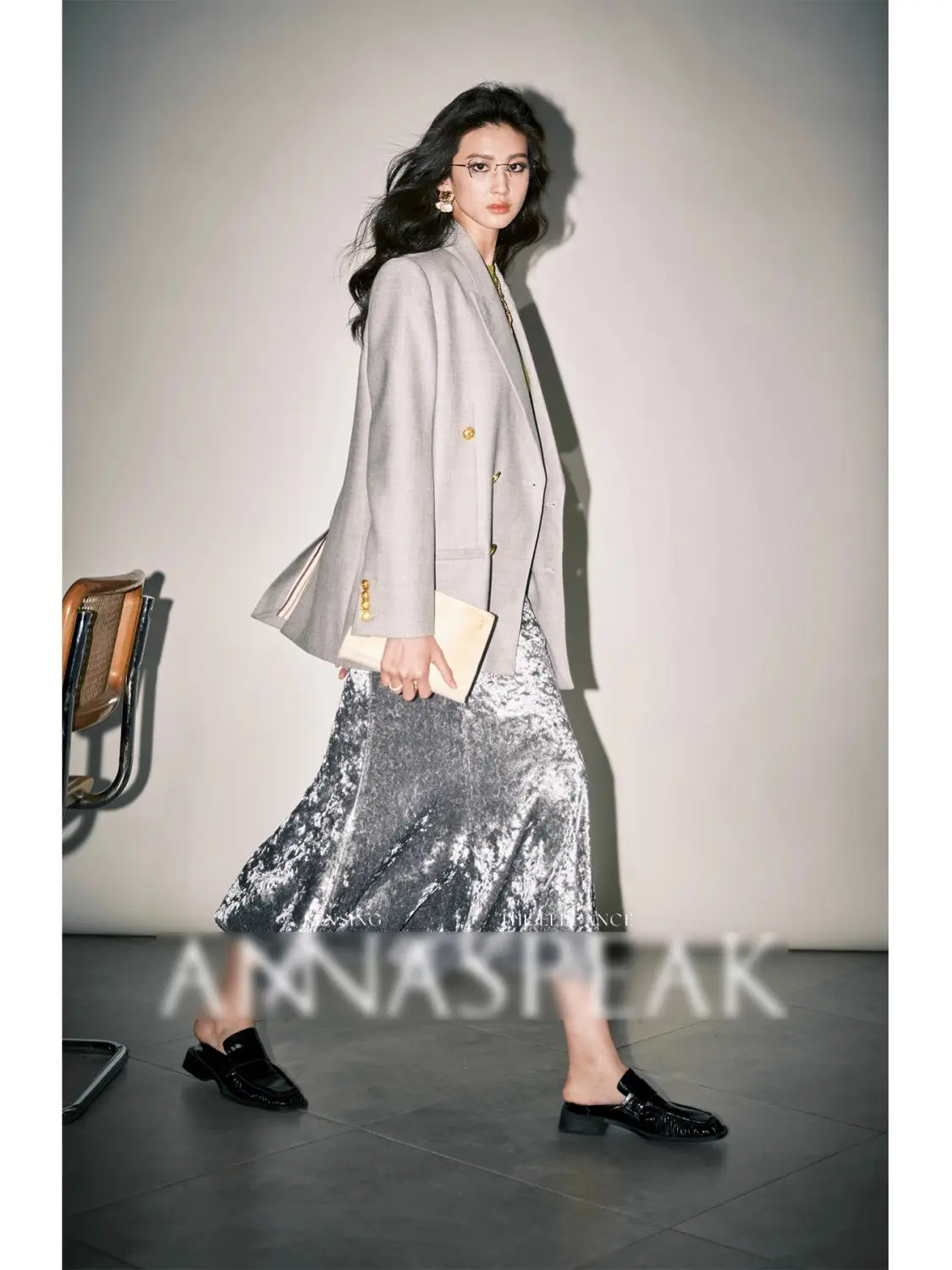 Anyan Colorful Luxury Diamond Gloss Elastic Velvet Irregular Standing Cut High Waist Fish Tail Half Skirt for Women Skirts