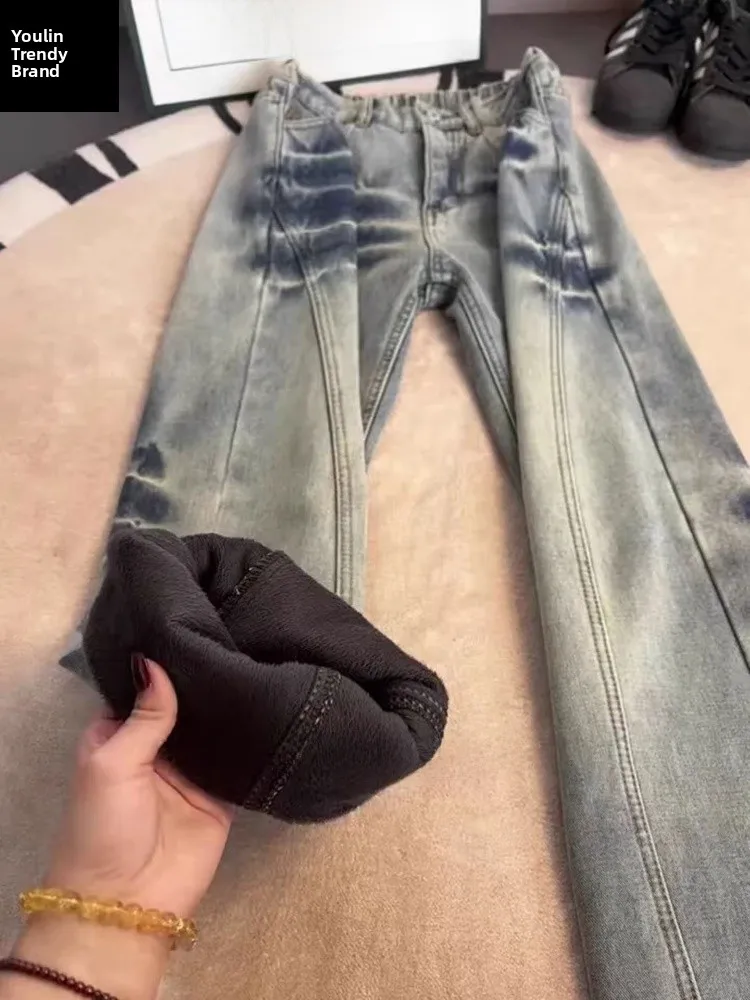 

Светло-голубые мужские джинсы с узором молнии, с косым кроем, зимние, в американском уличном стиле, на флисовой подкладке, Cleanfit, расклешенные брюки