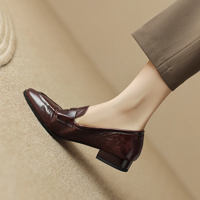

Flat Shoes For Female Retro Casual Loafers For Spring Cow LeatherWomen‘s Flats Slip On Women Simple Shoes Round Toe Daily Flats