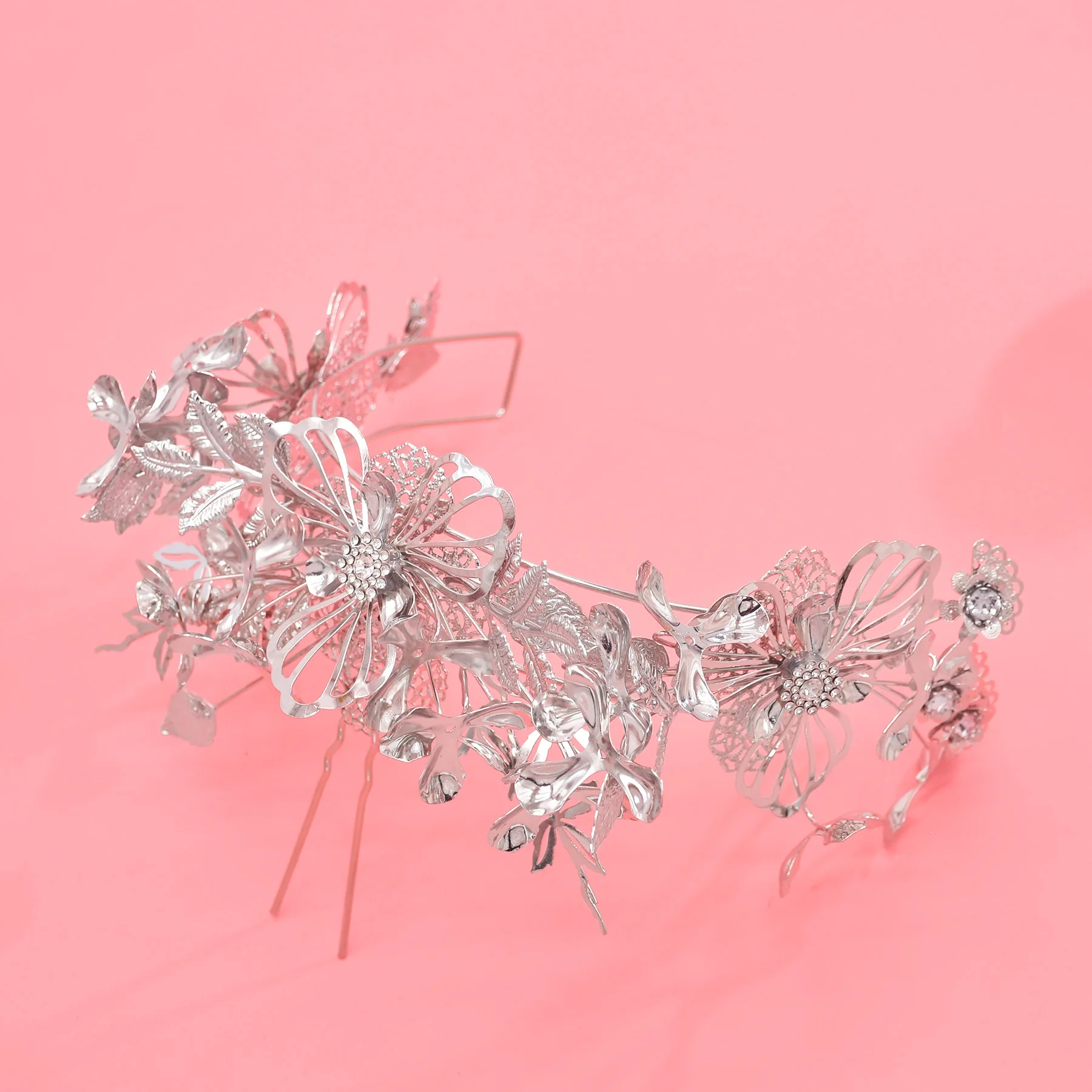 Retro light luxury French style golden flower and leaf rhinestone inlaid ladies crown headband wedding jewelry