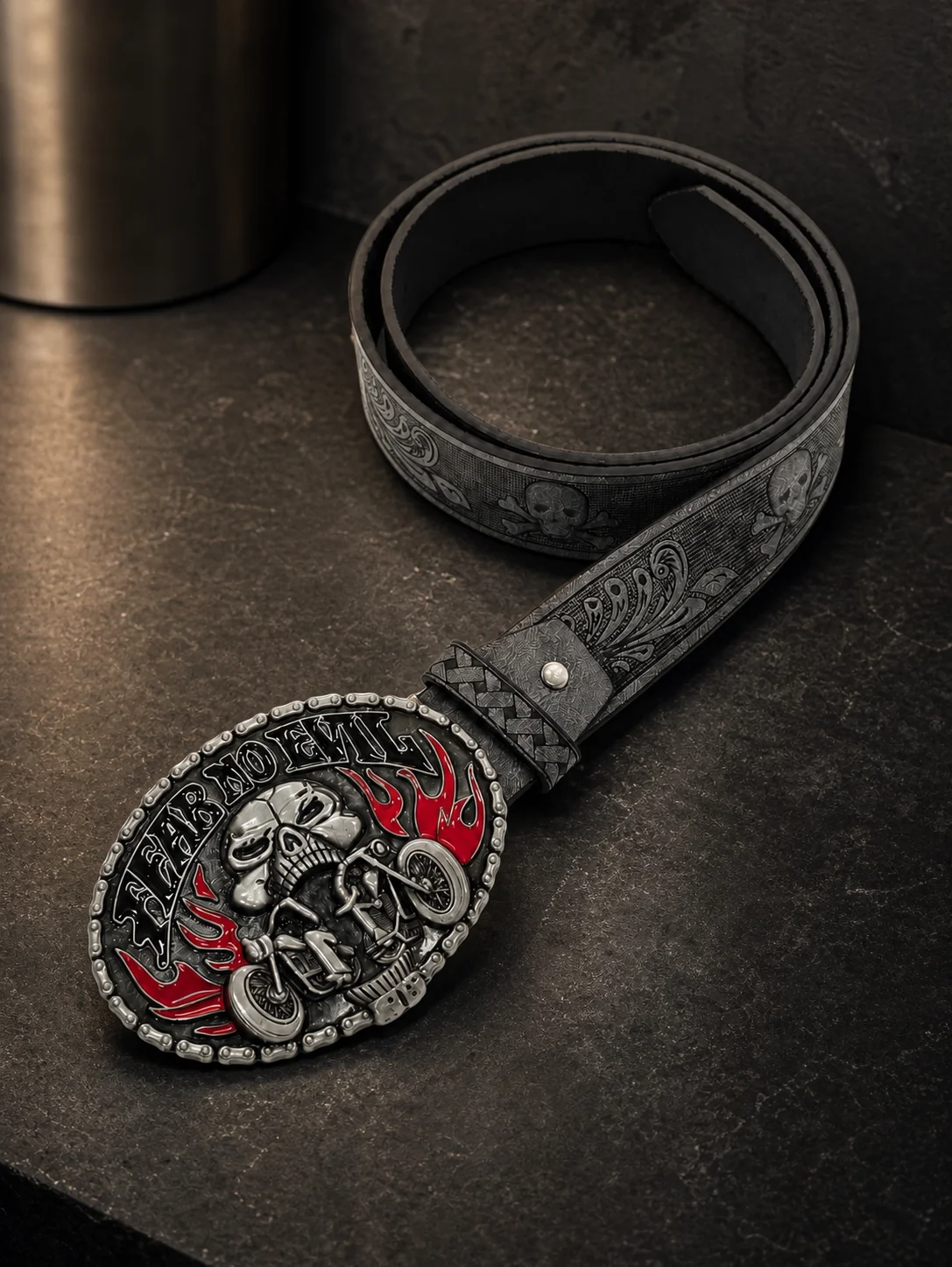 Skull Motorcycle Belt Double Buckle Vintage Western Carved Leather Belt Rider Style Embossed Alloy Buckle Statement Fashion Belt
