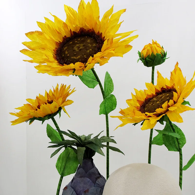 Handmade Sunflowers, Large Simulated Paper Flowers, Wedding Event Windows, Valentine's Day Props, Road Guides, Stage Decorations