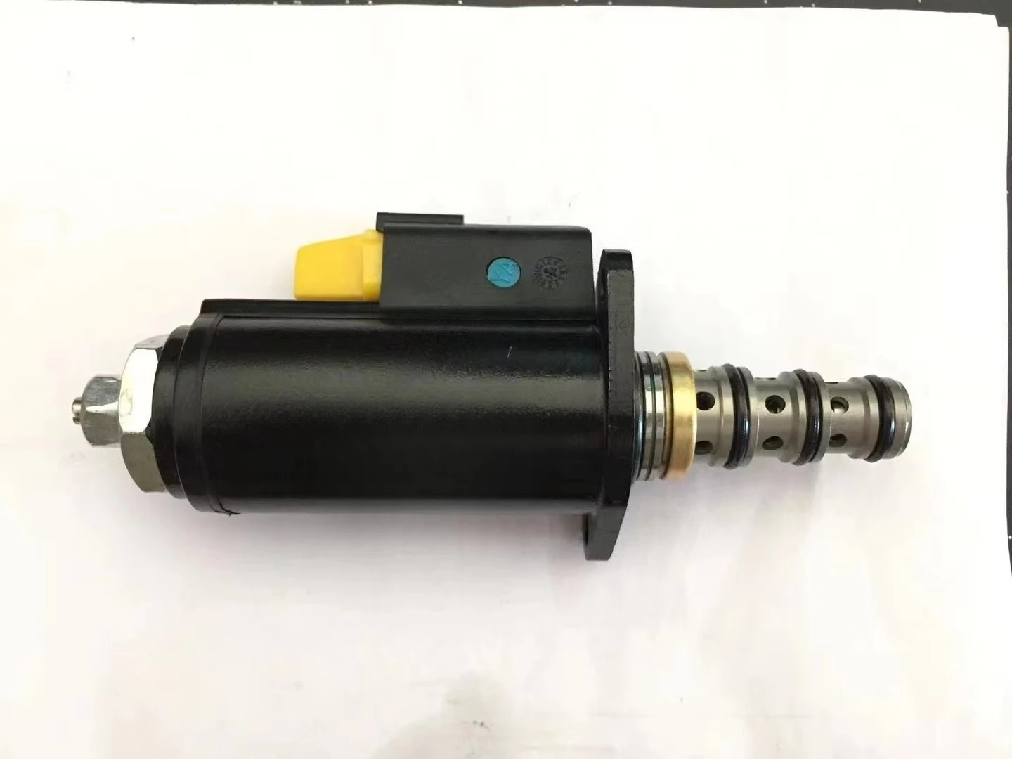 Escavatore Elettrovalvola Idraulica 24v 12v Elettrovalvola di Controllo Bobina 30c50 Elettrovalvola Per Kobelco Hyundai Sany Cat