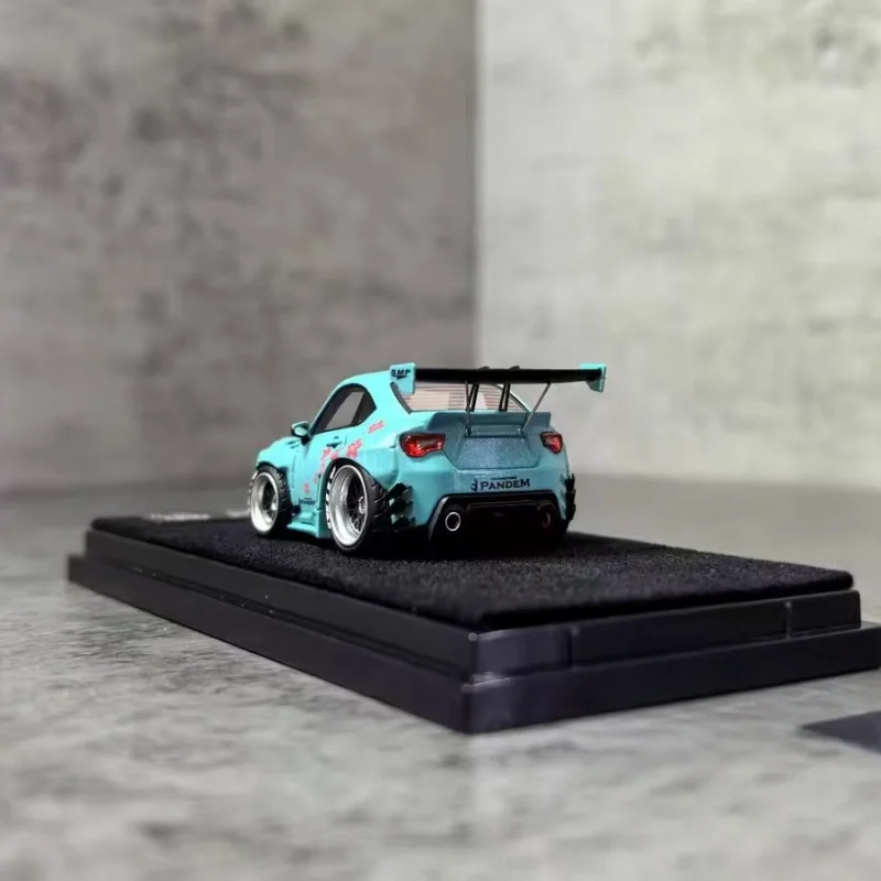 New product in stock: ERAQ X 404 1:64 Cherry Blossom 86 BRZ Rocker