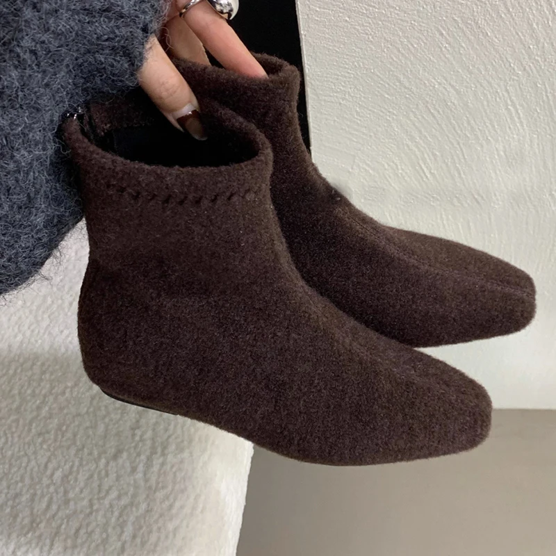 

Retro Womens Boots Fashion Plush Warm Ankle Boots Exquisite Flat Bottom Casual Shoes for Woman Luxury Designer Shoes Botas Mujer