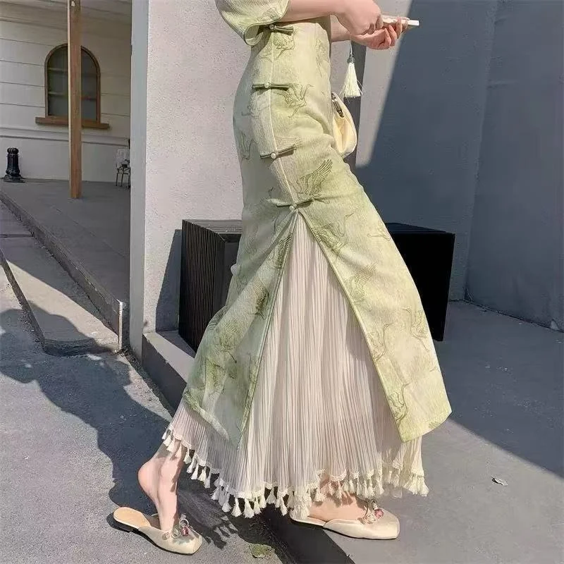 White Inner Wears For Woman Under Skirt Petticoat Pleated Elastic Skirt Thin Bottoming For Qipao Fashion Women Streetwear Party