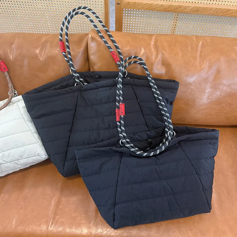 

Large Capacity Padded Tote Shoulder Bag Outdoor Fashion Designer Bags for Women Nylon Cotton Quilted Shopper Purses and Handbags