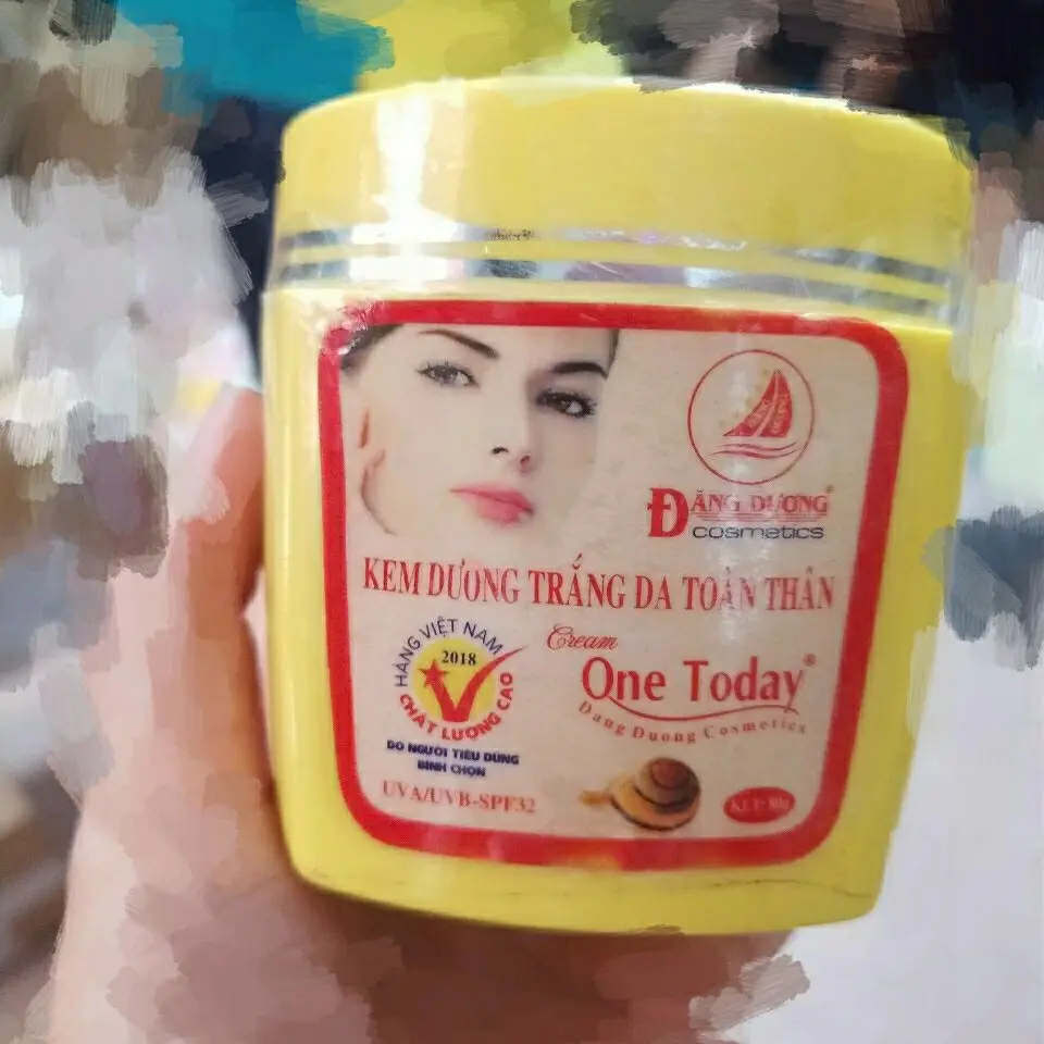 لوشن الجسم الفيتنامي كيم دوونغ ترانغ دا توان من الكولاجين #1