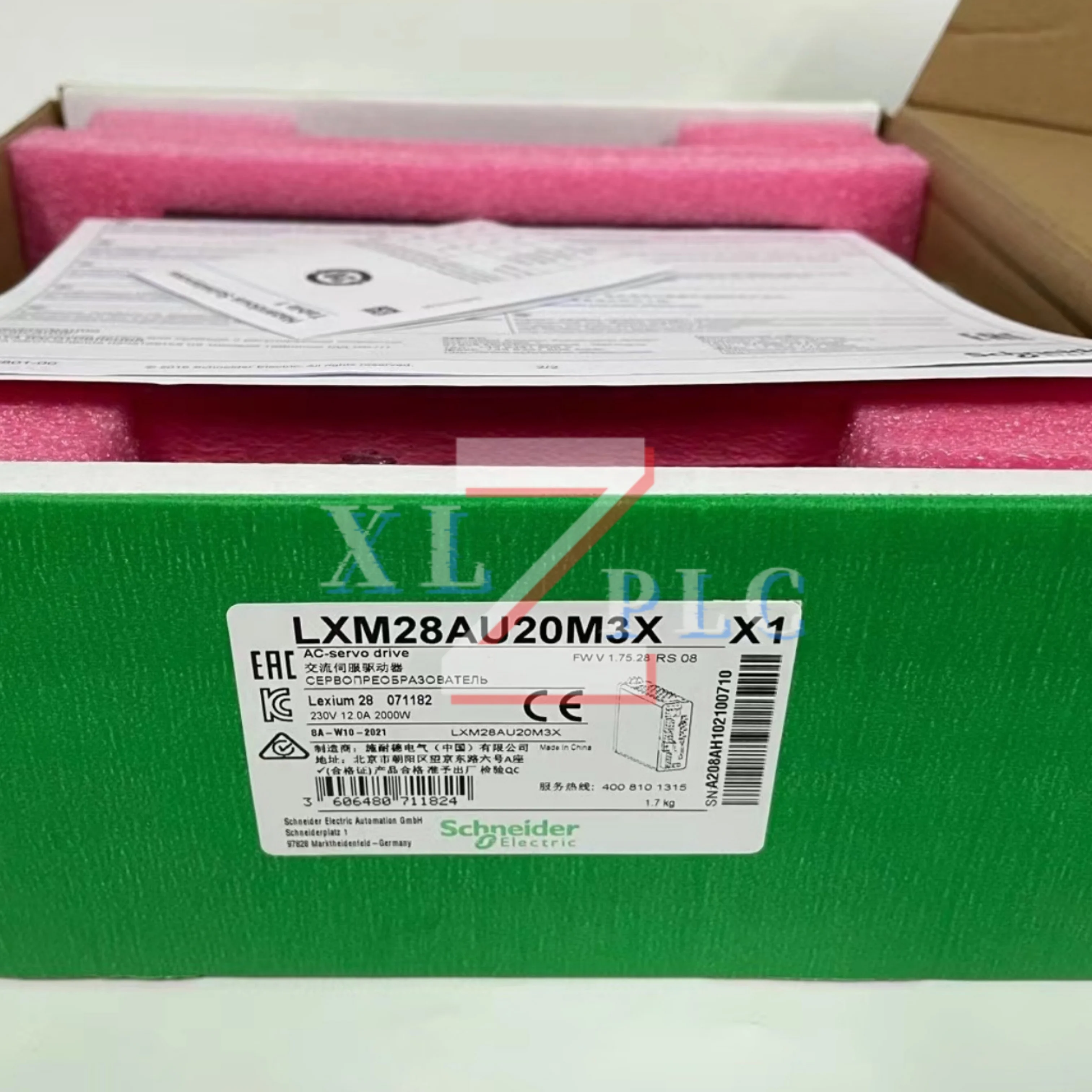 

Сервопривод новый в наличии LXM28AU20M3X LXM32CD18N4