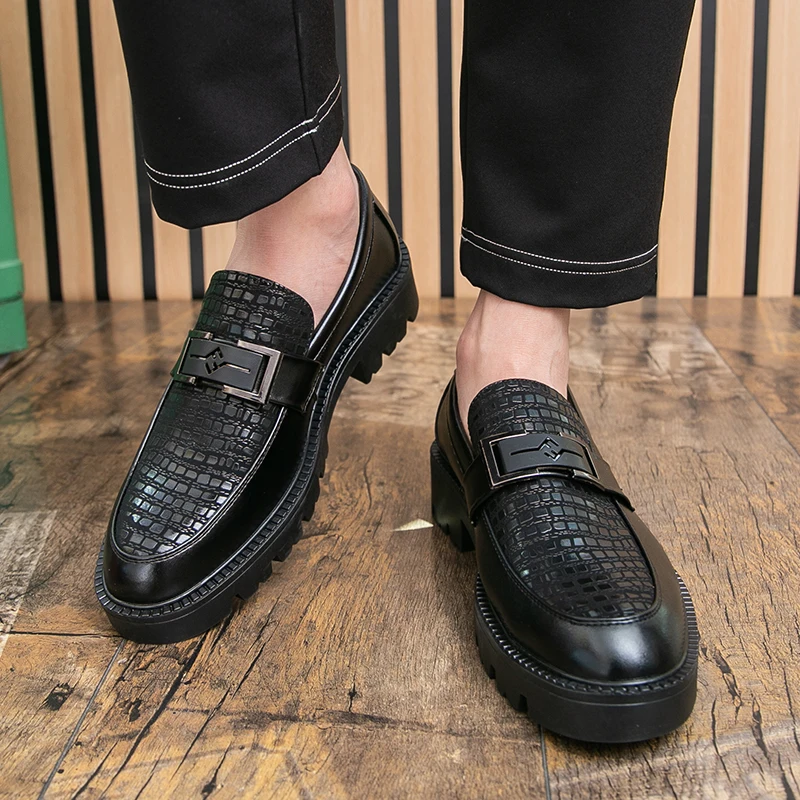 

British-style formal business leather shoes for men trendy Korean-style round-head flip-top small leather shoes for casual men