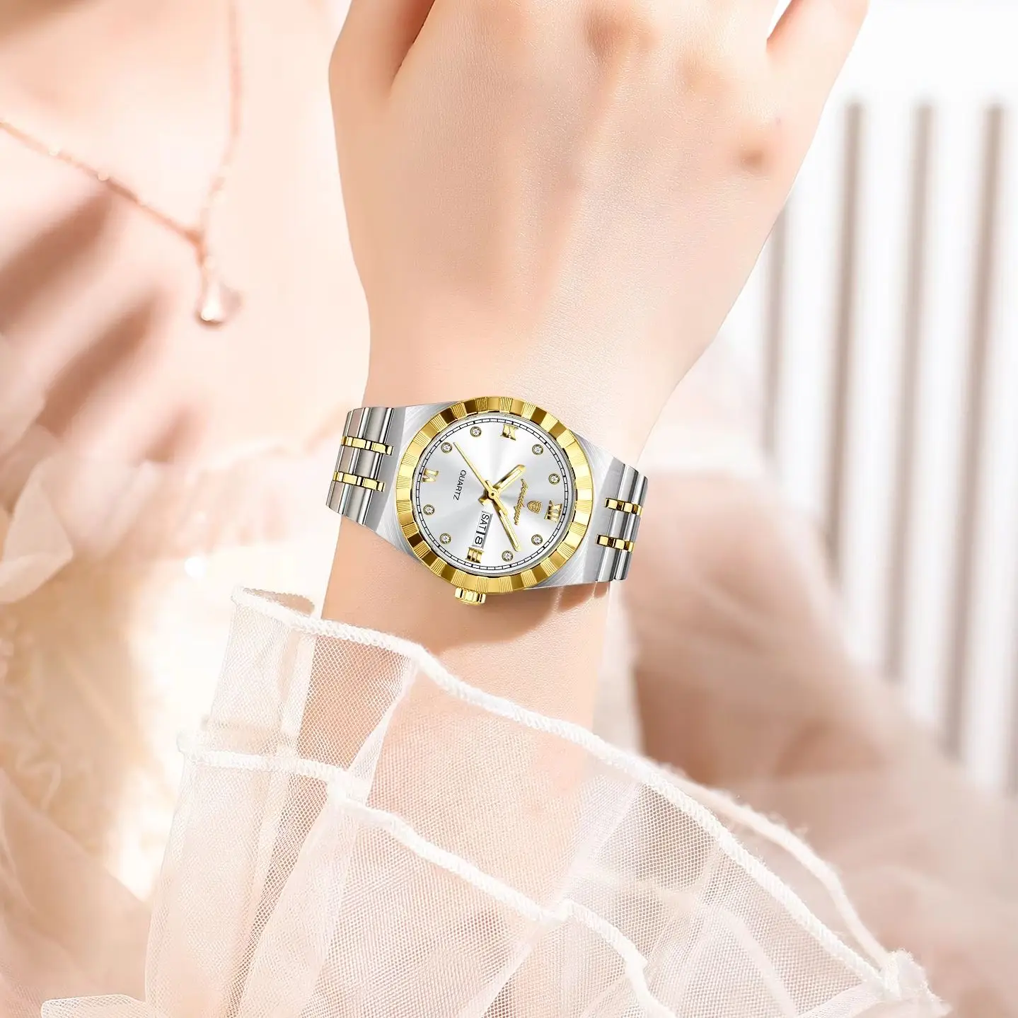POEDAGAR High Quality Ladies Watch Week Date Luminous Waterproof Woman Wristwatch Stainless Steel Quartz Fashion Women's Watches