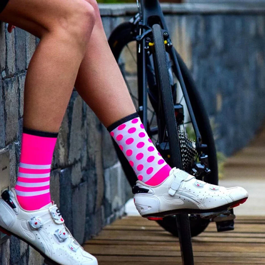 Striped Dot Cycling Socks Sports Football Socks Women\'s Men\'s Summer Sports Breathable Cycling Socks Outdoor Race Running Socks