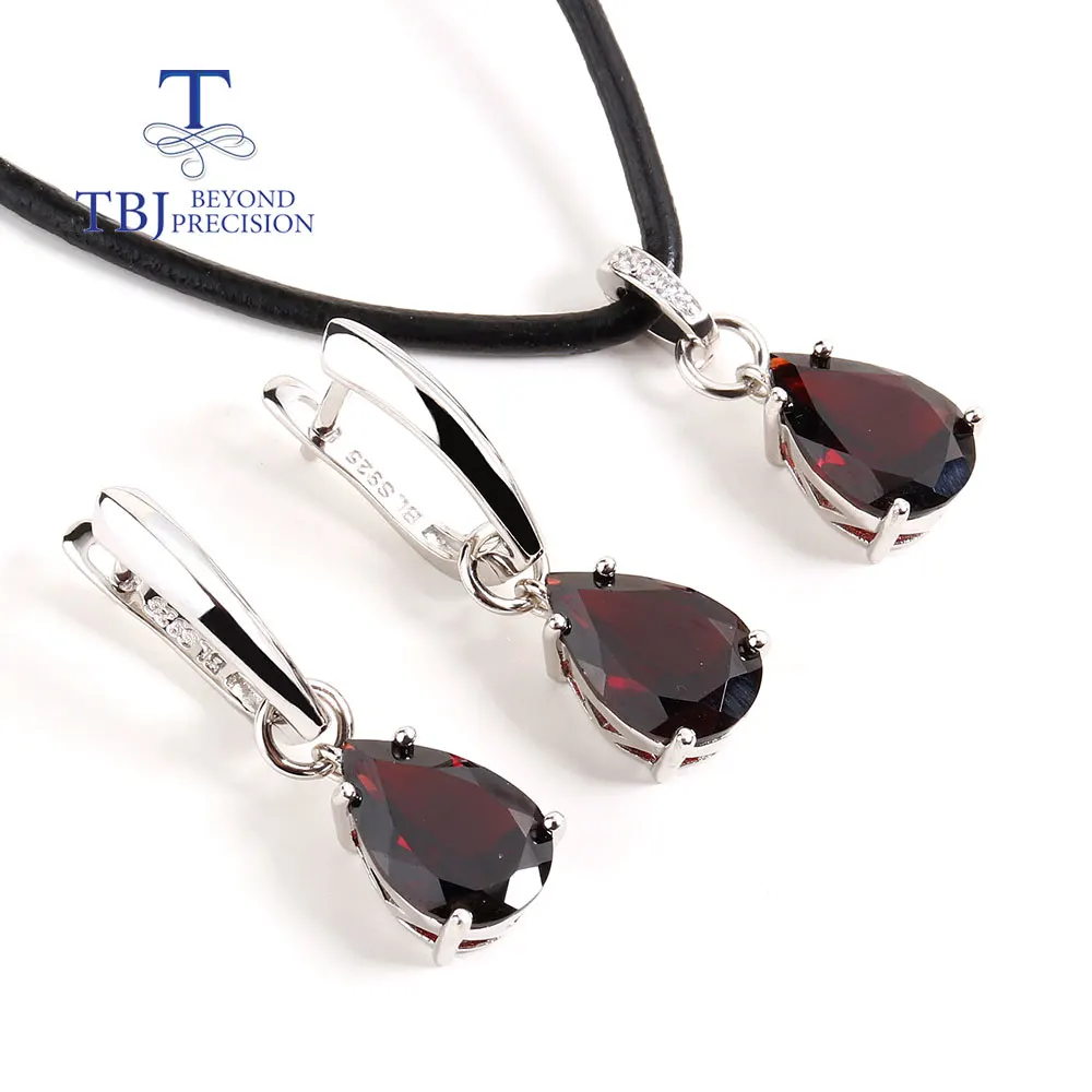 New pear 8*12mm natural gem Mozambique garnet Jewelry Set Earrings and pendant necklace 925 silver fine jewelry for women