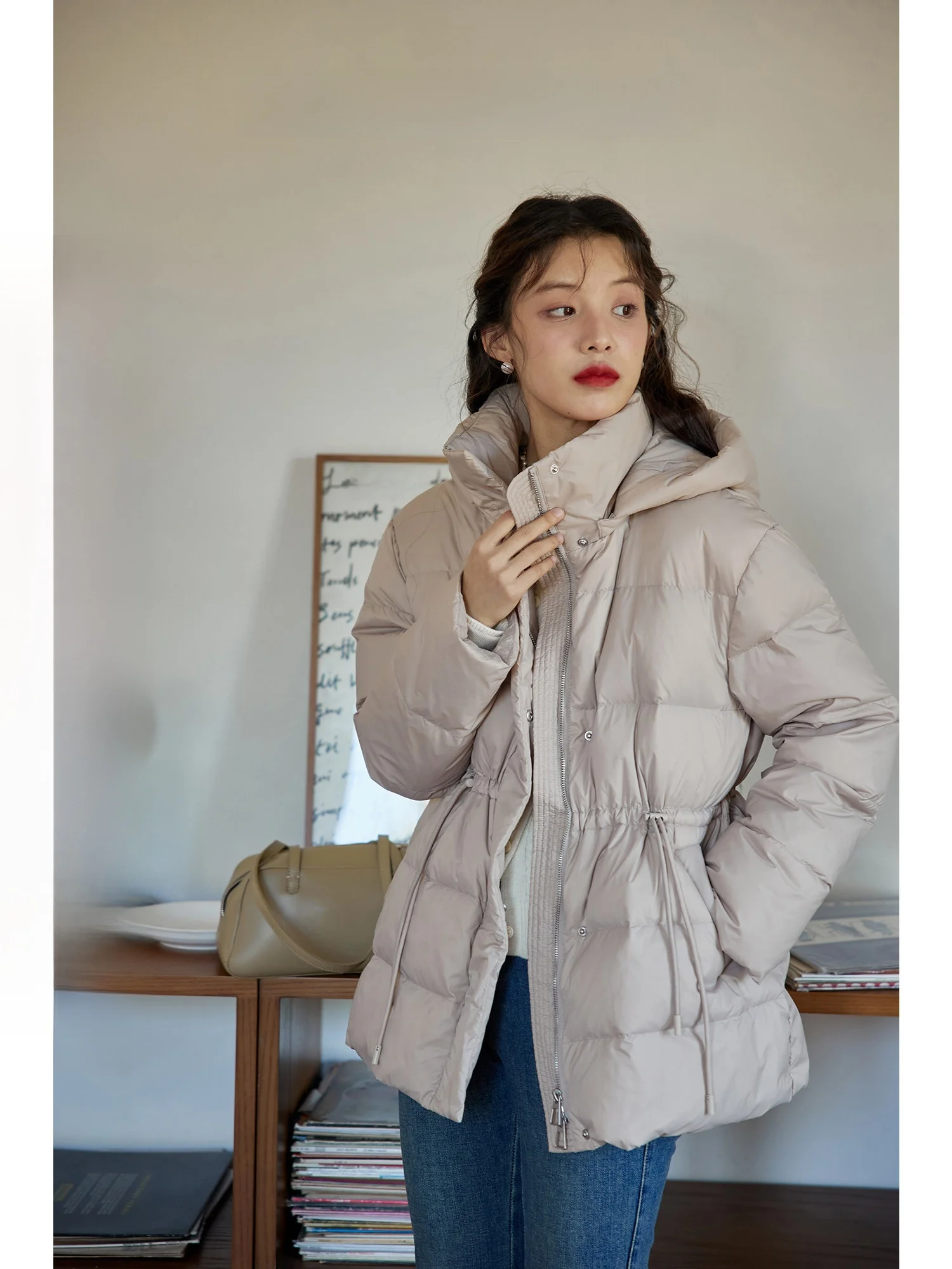 

High-End Soft Winter Puffer Jaet Women's Loose Warm Bread Sle Mid-Length Hooded Coat with Dstring Retro Commute Sle