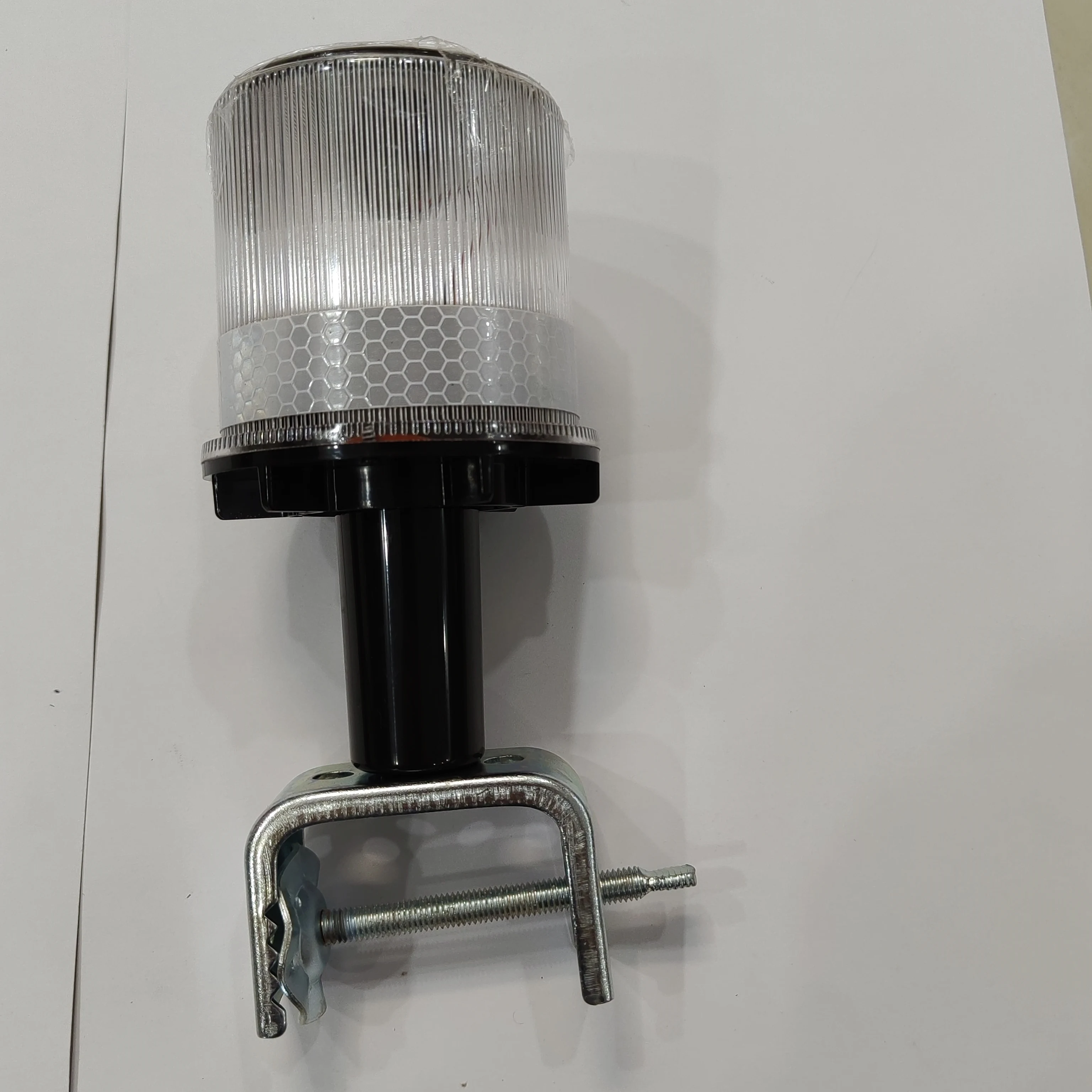 Solar Powered Marine LED Beacon Light Light Controlled Navigation Signal Sailing Warning Light With Portable Detachable bracket