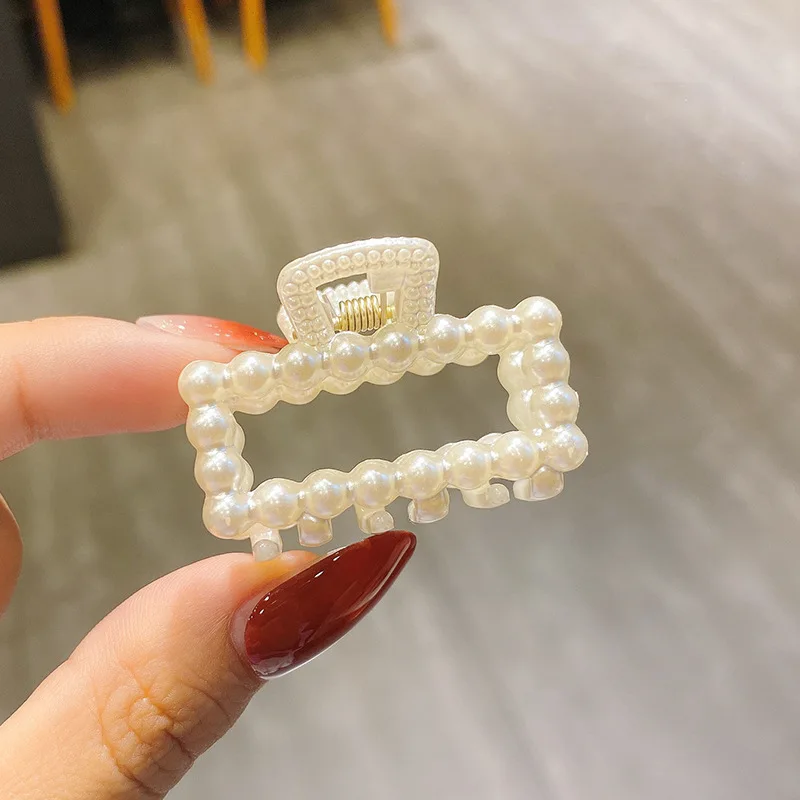Neue Kleine Perlen Acryl Haar Klaue Clips Kleine Größe Make-Up Haar Styling Haarspangen Für Frauen Nette Mini Klaue Clip Haar Zubehör – Detail 9