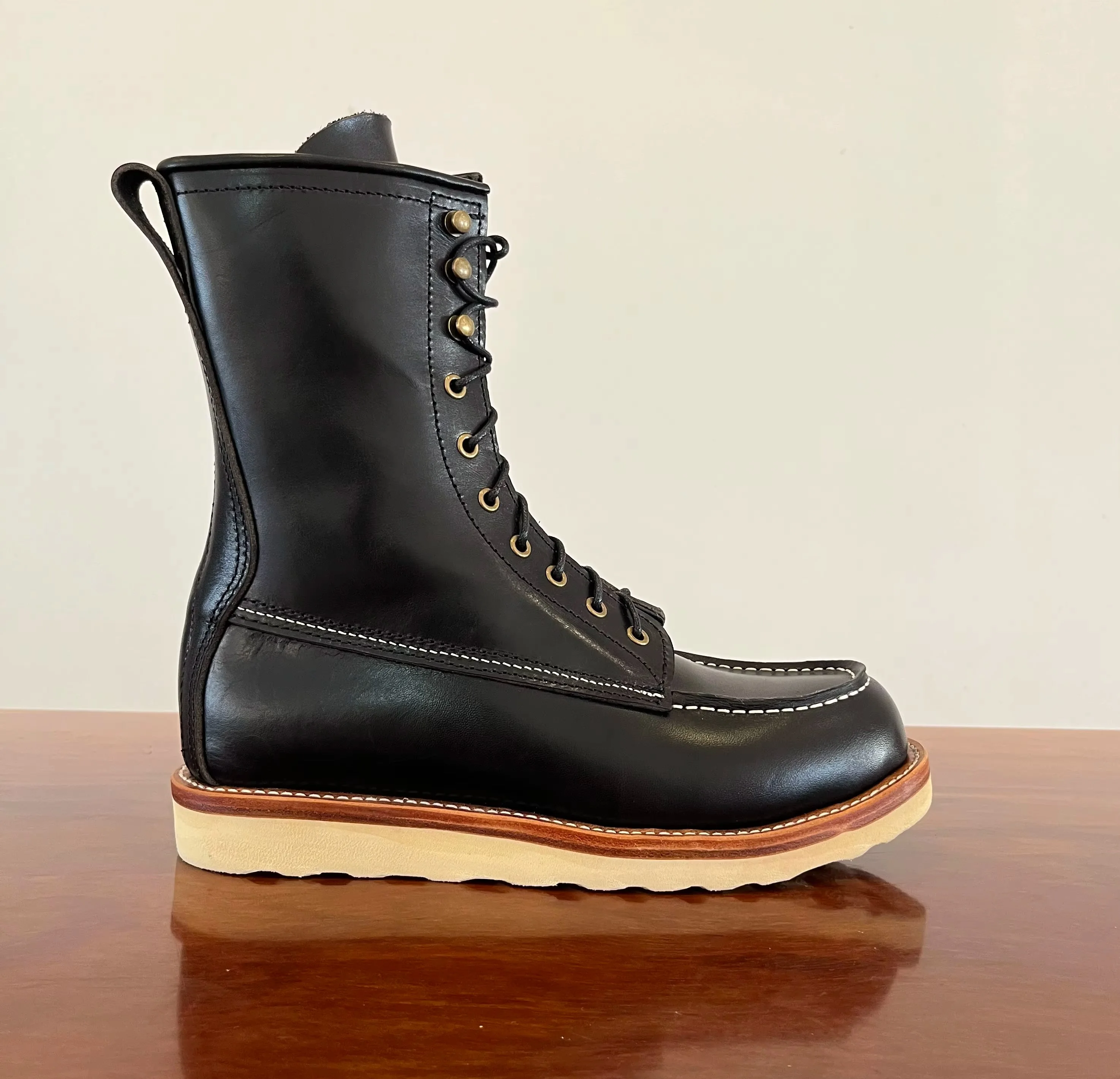 V750Men High Top Moc Toe Leather Work Boots Vintage Goodyear Welt Motorcycle Boots Non Slip Wedge Sole Outdoor CasualTall Riding