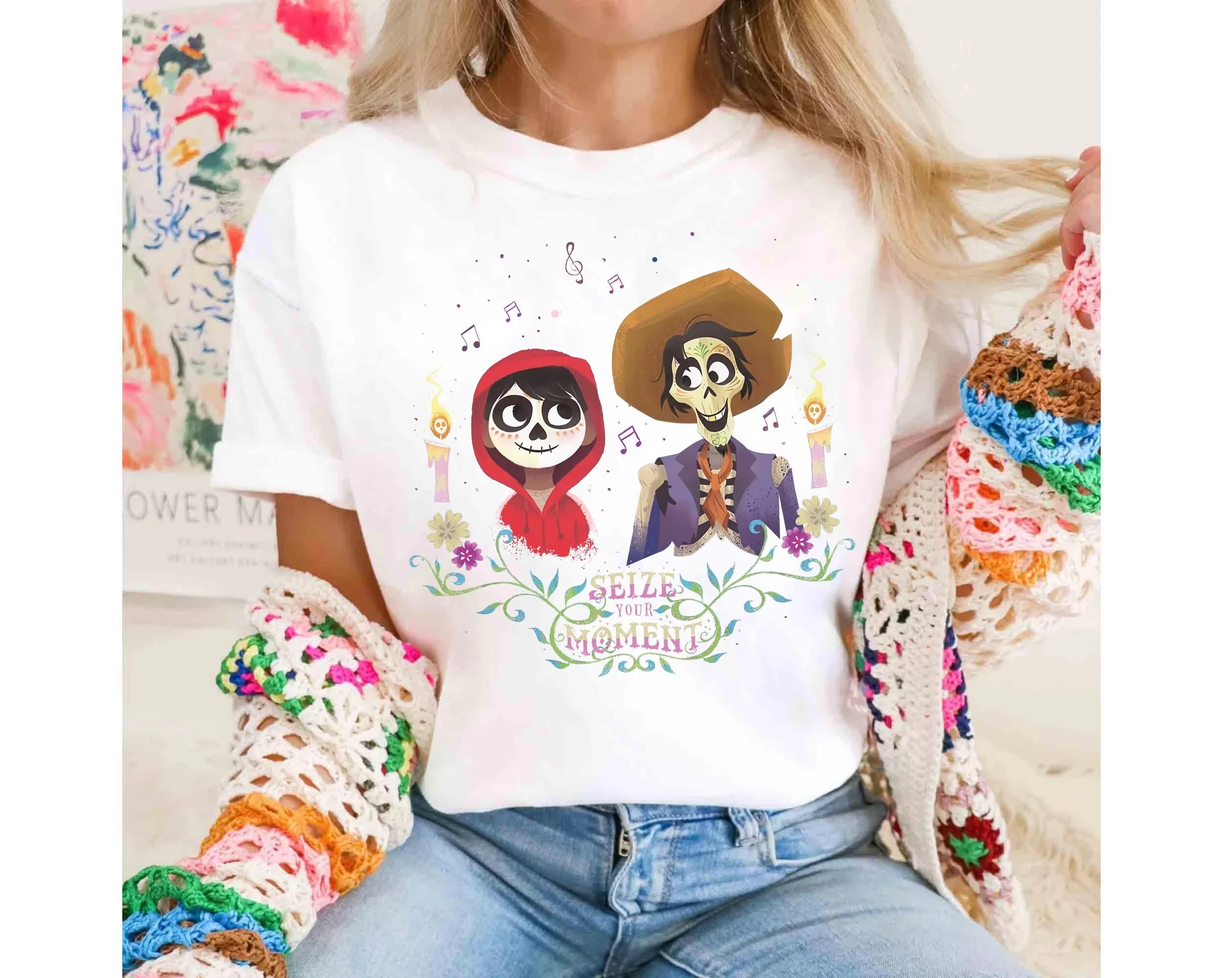 تي شيرت ديزني بيكسار كوكو ميغيل سيز ذا مومنت، قميص ديزني كوكو هيكل عظمي، قميص عائلة رحلة ديزني، تي شيرت مملكة سحرية