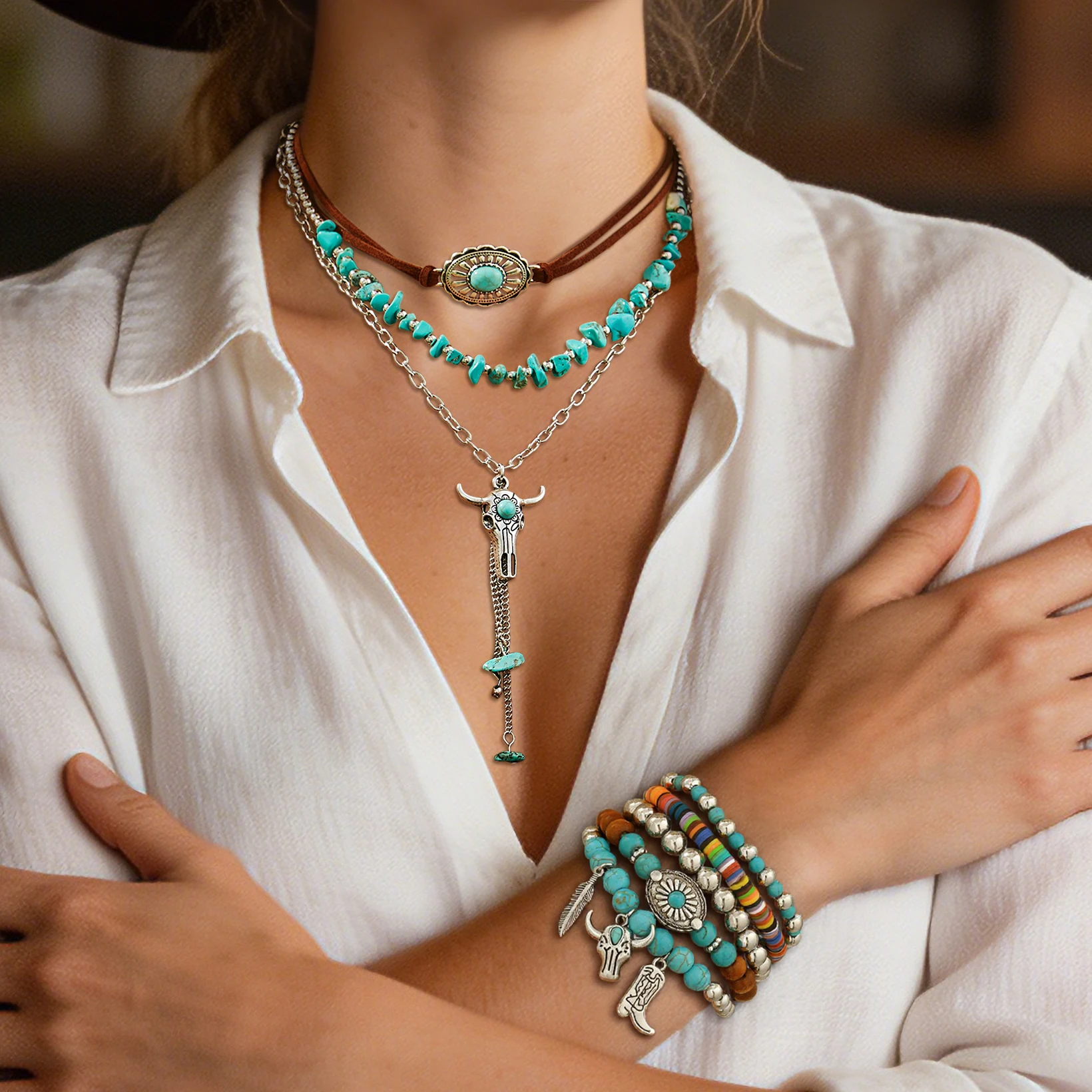 Ox-head Shoe Turquoise Bead Bracelet Vintage Bull Head Cowboy Pendant 3 Layer Chain Necklaces for Women Ethnic Vacation Jewelry