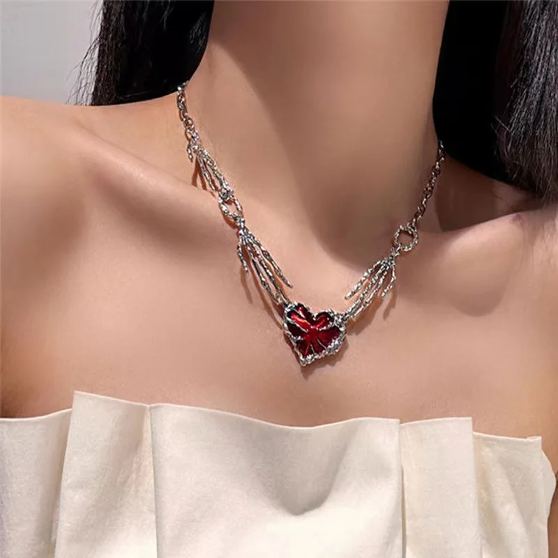 Gotische Totenkopf-Klauen-Herz-Halskette für Frauen, trendiger roter Kristall, Dornenliebe, übertrieben, dunkle Halsreifen, Accessoires, Modeschmuck – Detail 5