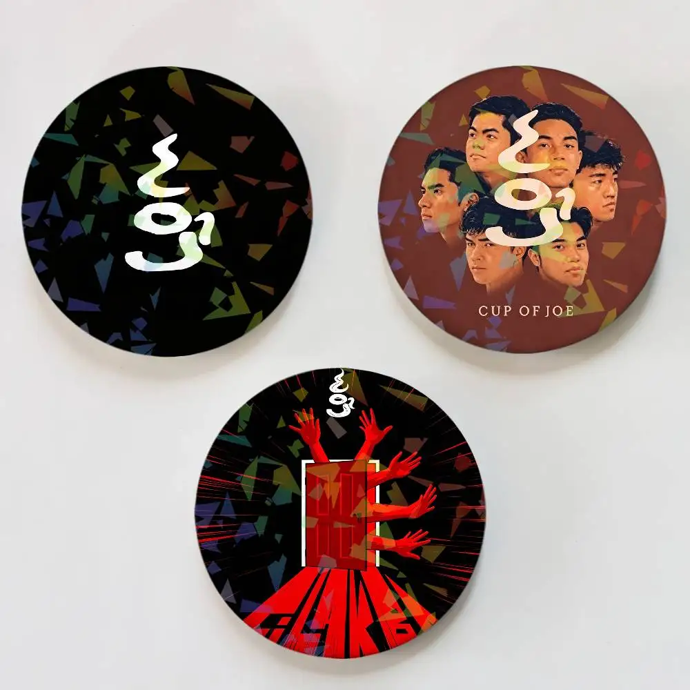 Rock Band C-CuP-P of J-JoE-E Round Badge Lapel Pins for Backpacks Briefcase Laser Brooch Clothes Gifts