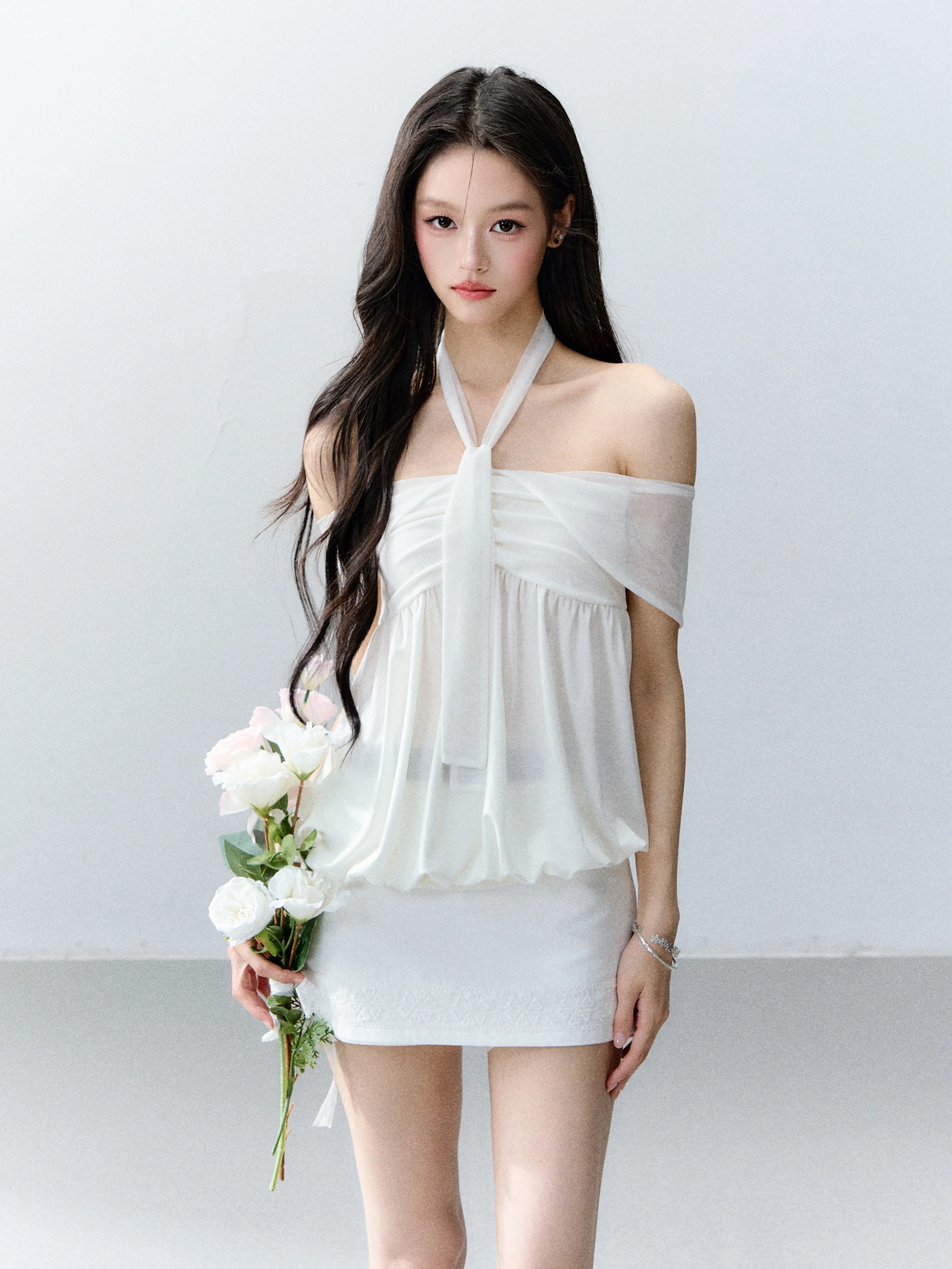 Romantic Declaration Pure Desire Atmosphere Sensation One Shoulder Hanging Neck Flower Bud Top Fragile Heart Korean Style Loo...