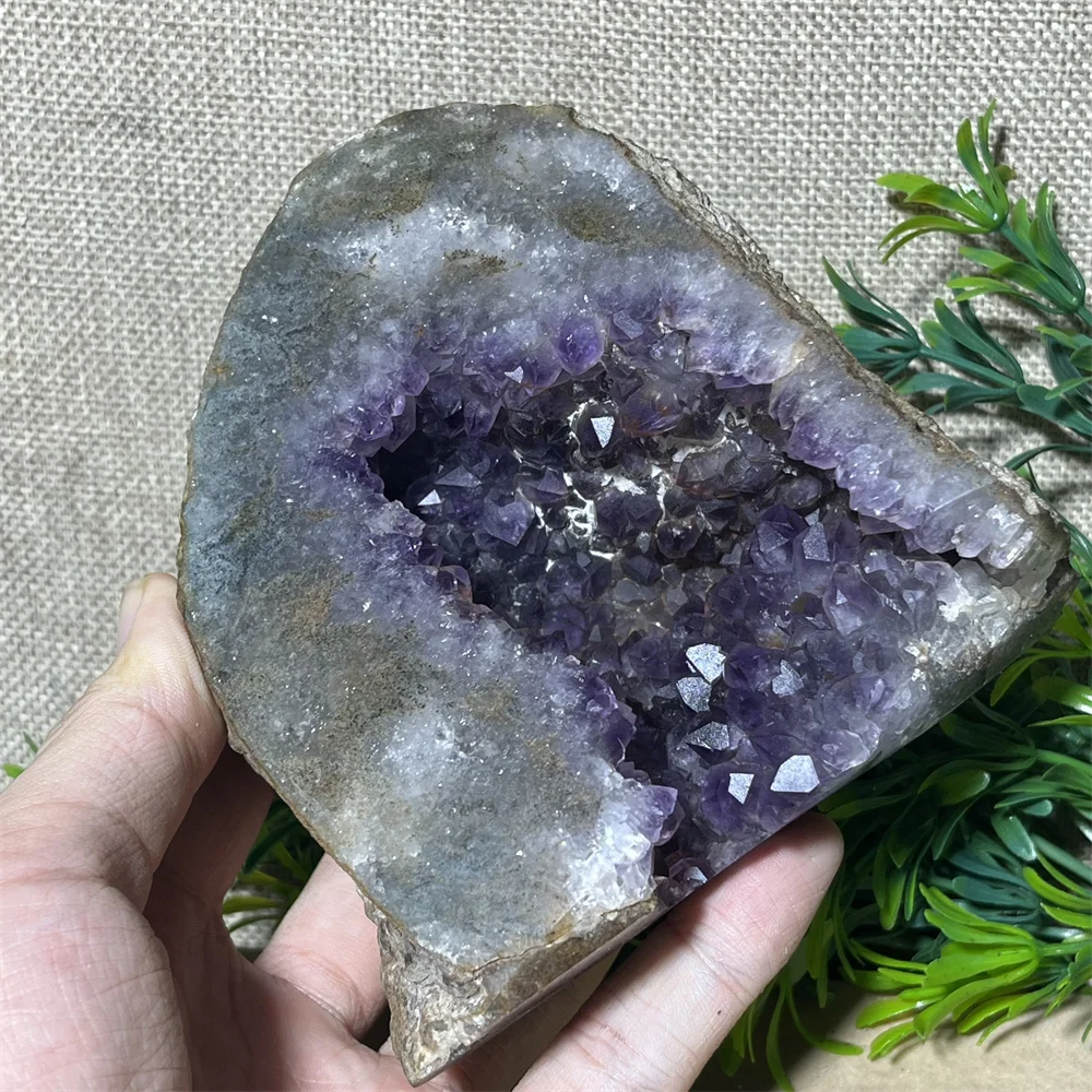 

Natural Crystal Amethyst Geode Gems Cluster Healing Meditation Gemstones Reiki Wicca Wichcraft Raw Minerl Home Decoratio