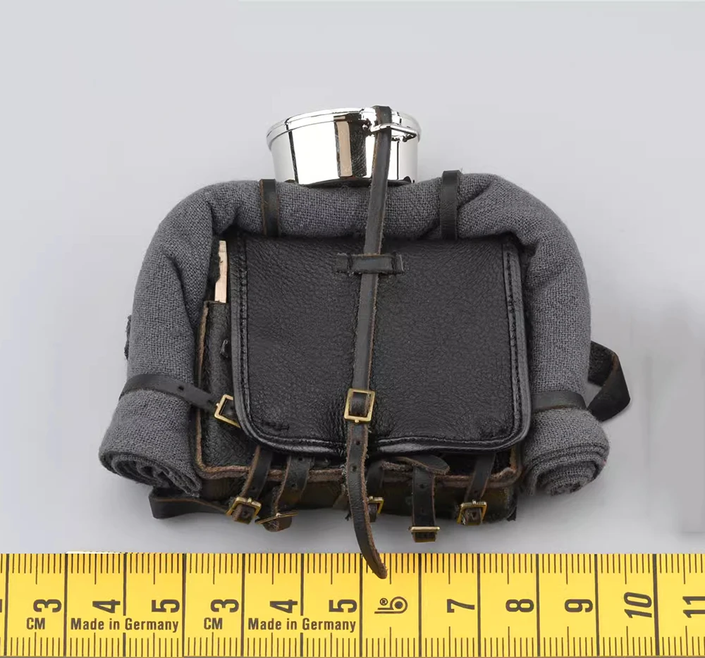 1/6 QORANGE QOTOYS QOM-1028 Soldier France 6th Group Army 104 Regiment La Marne 1914 Large Luggage Lunch Box Toys Model 12\