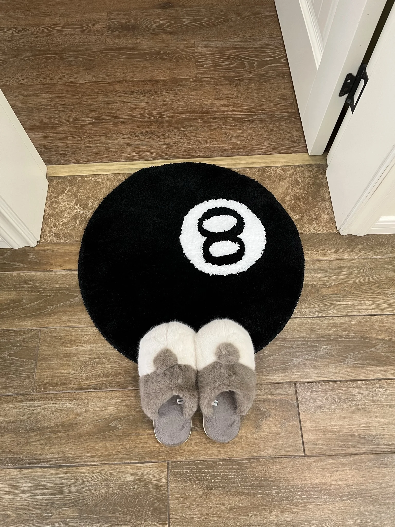 Black Eight-Ball Flocking Billiard Table Mat Game Room Decorations Man Cave Pool Table Cover Rug for Entertainment