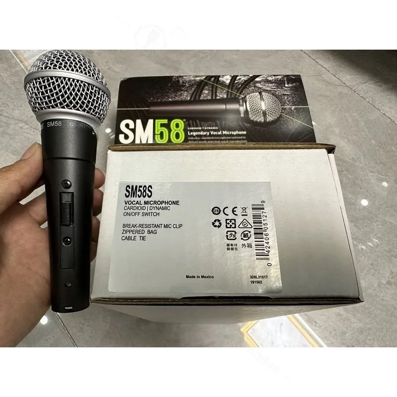 Wired Dynamic Vocal Microphone Professional Stage Performance KTV Recording Live Broadcast Handheld Mic for Singing