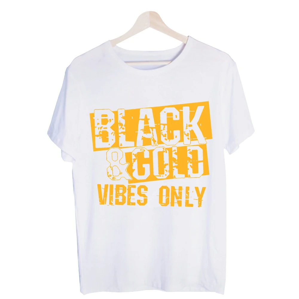 Men's Black & Gold Slogan Print Graphic Tee, Short Sleeve Crew Neck T-Shirt for Casual Streetwear and Daily Outfits