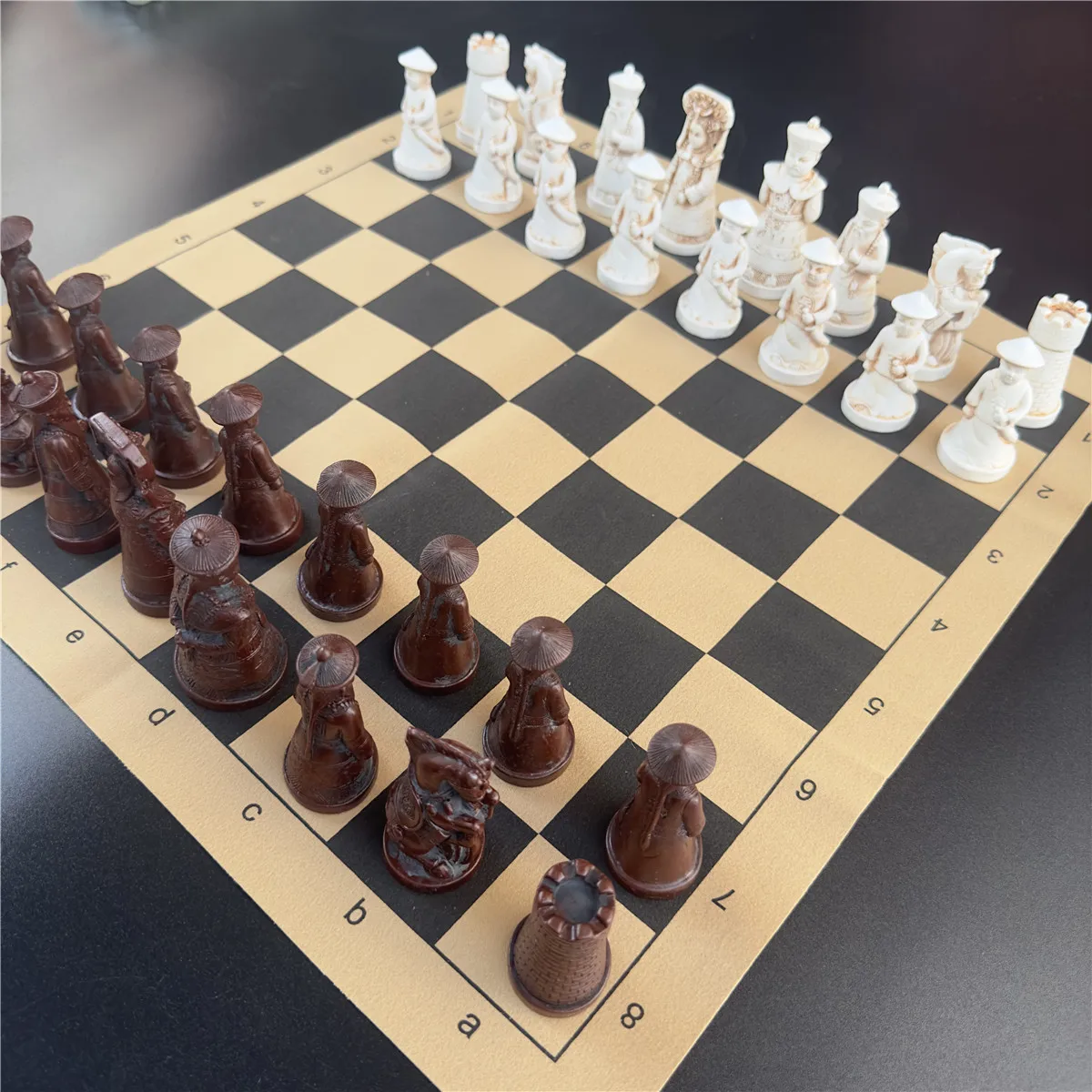 Antique Chess Large Qing Bing Chess Pieces Leather Chessboard 3d Qing Bing Resin Chess Pieces Game Box 40*19cm /15.7*7.5inch