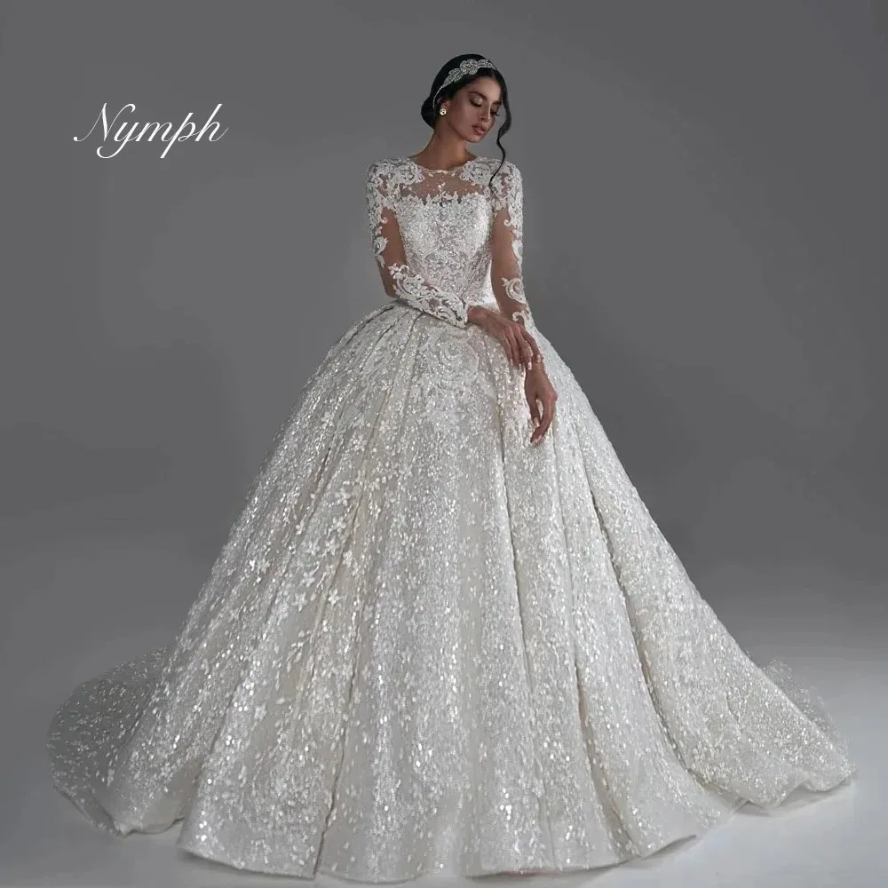 Luxury Beading Ball Gown Wedding Dress Appliques Lace Princess Bridal Gown Classic O-Neck Long Sleeve Customized Robe De Mariée