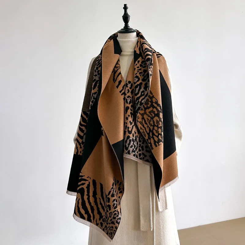 

Wild leopard print fashion scarf for women, warm and stylish, unique sweet-cool style, imitation cashmere air-conditioning shawl