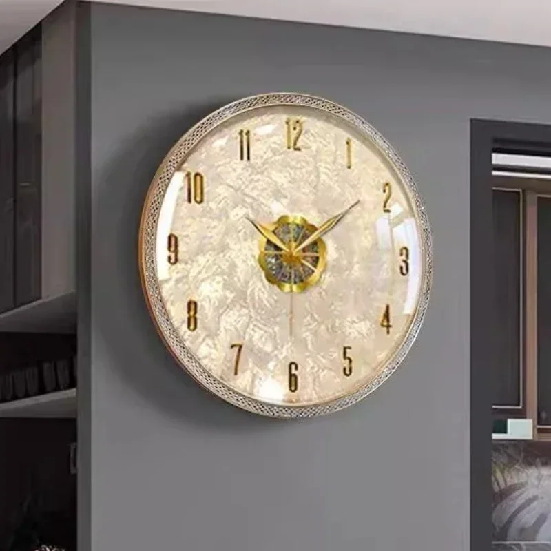 Modern Light Luxury Living Room Wall Clock Room Decoration Home Decor Items Round Metal Wall Clocks Garden Watch Watches Watch