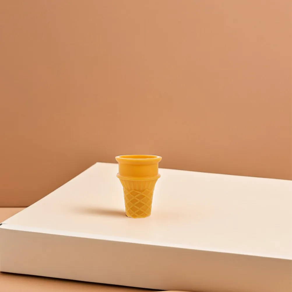 

2Pcs Lifelike Ice Cream Cone Props Vibrant Fake Ice Cream Cone for Food Decor Party Decoration Window Display Photography Setup