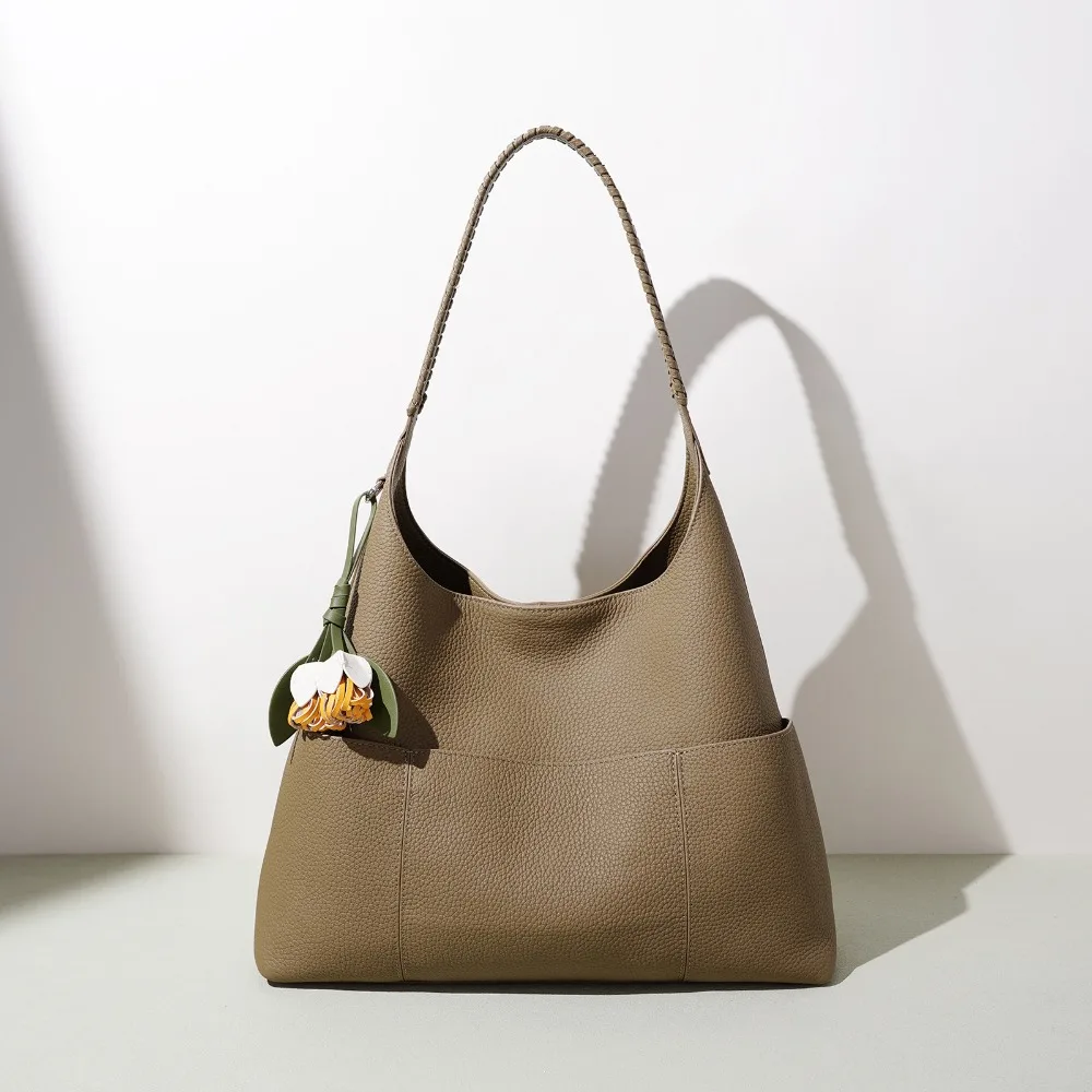 2026 New Large-capacity Light Luxury Bucket Bag Niche Woven Versatile Shoulder Texture Unique FashionCommuter Simple Premium