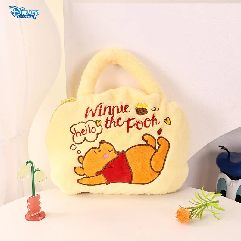 Disney Cute Winnie the Pooh Blanket Folding 2-in-1 Tote Blanket Daisy Home Bedroom Kids Office Air Conditioning Blanket